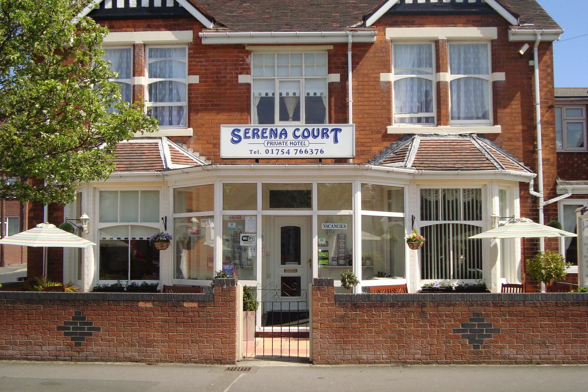 Serena Court Hotel スケッグネス エクステリア 写真